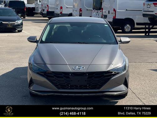 2022 Hyundai ELANTRA SEL