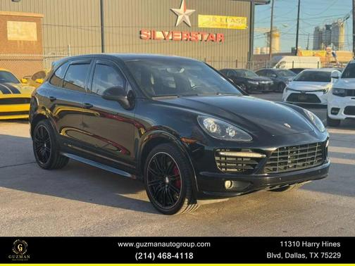 2013 Porsche Cayenne GTS
