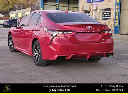 2022 Toyota Camry SE