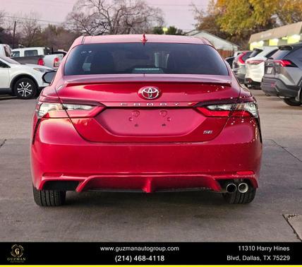 2022 Toyota Camry SE