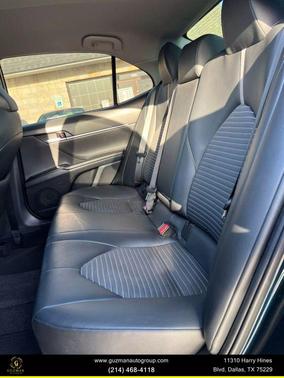 2018 Toyota Camry SE
