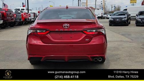 2022 Toyota Camry SE