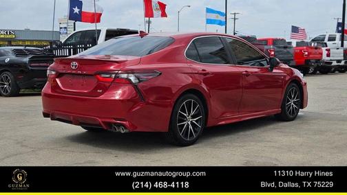 2022 Toyota Camry SE