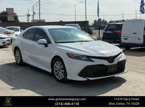2019 Toyota Camry LE