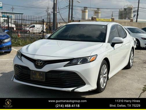 2019 Toyota Camry LE