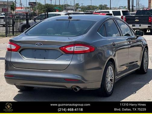 2014 Ford Fusion SE