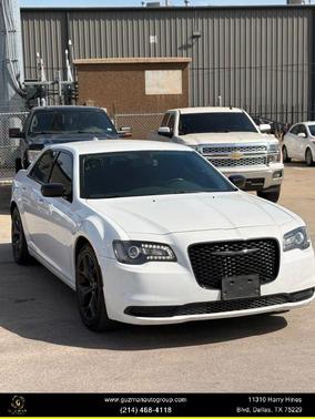 2022 Chrysler 300 Touring