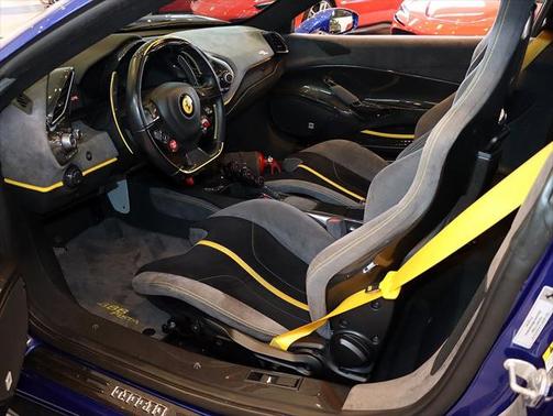 2020 Ferrari 488 Pista Base