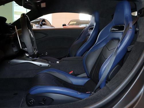 2022 Maserati MC20 