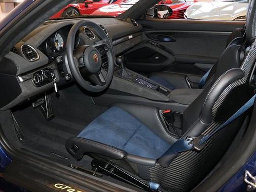 2024 Porsche 718 Cayman GT4 RS