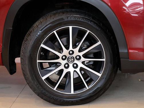 Salsa Red Pearl 2018 Toyota Highlander SE