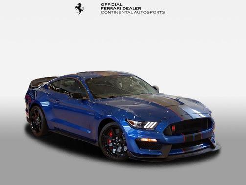 2017 Ford Shelby GT350 Base