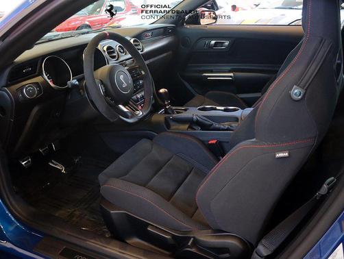 2017 Ford Shelby GT350 Base