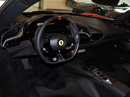 2022 Ferrari SF90 Spider Base