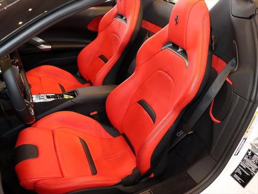 2024 Ferrari SF90 Spider Base