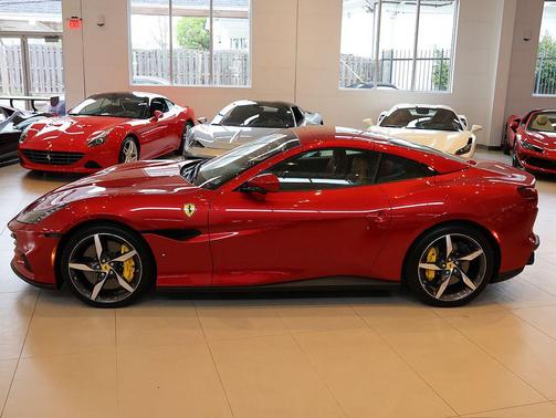 Red 2022 Ferrari Portofino M Base