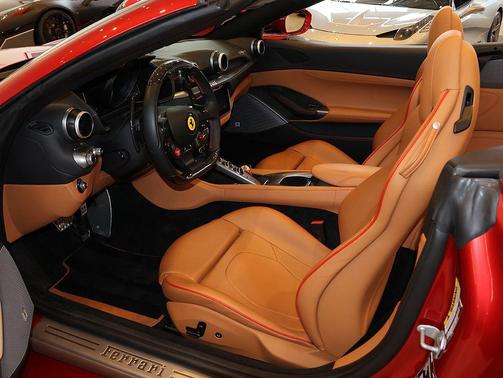 Red 2022 Ferrari Portofino M Base