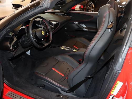 2023 Ferrari SF90 Spider 