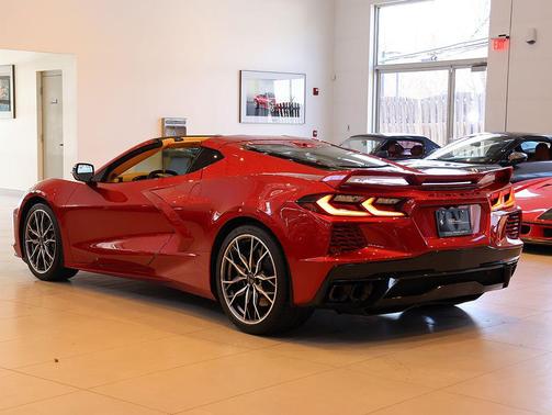 Red Mist Metallic Tintcoat 2023 Chevrolet Corvette Stingray w/3LT