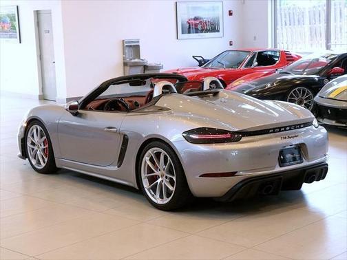 2020 Porsche 718 Spyder Base