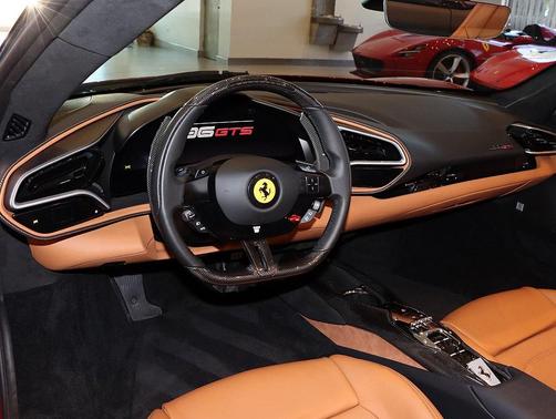 2024 Ferrari 296 GTS Base