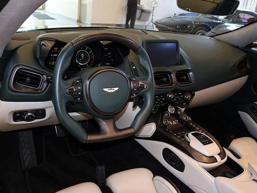 2023 Aston Martin Vantage V12 Roadster