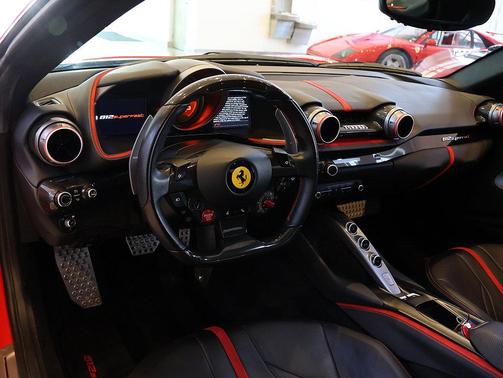Red 2018 Ferrari 812 Superfast Base