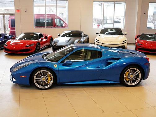 2017 Ferrari 488 Spider Base