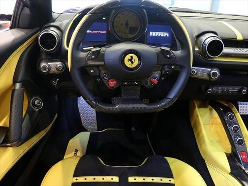 2020 Ferrari 812 Superfast Base