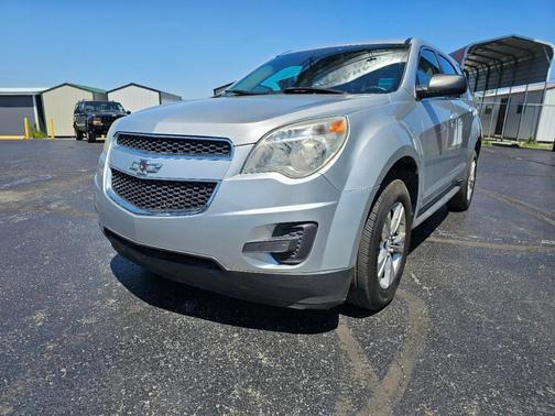 Silver 2015 Chevrolet Equinox LS