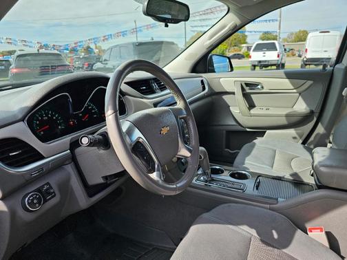 2017 Chevrolet Traverse 1LT