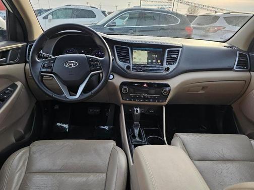 2016 Hyundai TUCSON Limited