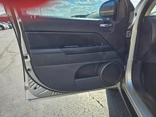 2011 Jeep Compass Sport