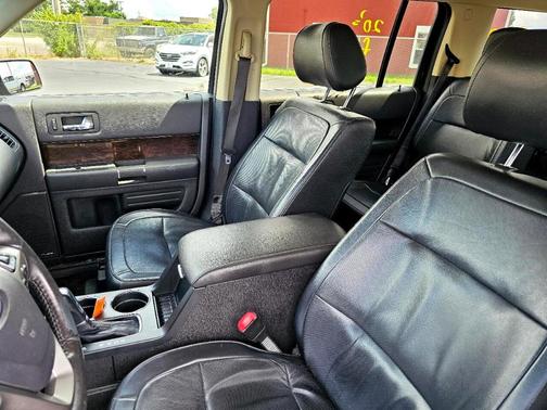 2017 Ford Flex Limited w/EcoBoost