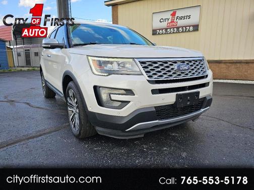 White 2017 Ford Explorer Platinum