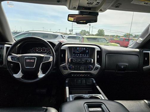 Red 2018 GMC Sierra 1500 SLT