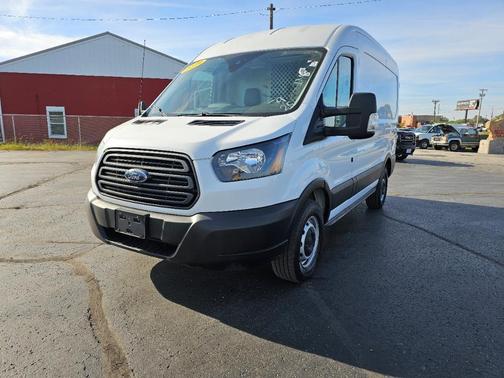 2019 Ford Transit-250 130 WB Medium Roof Cargo