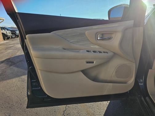 2016 Nissan Murano Platinum