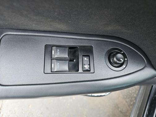 2013 Dodge Challenger SXT