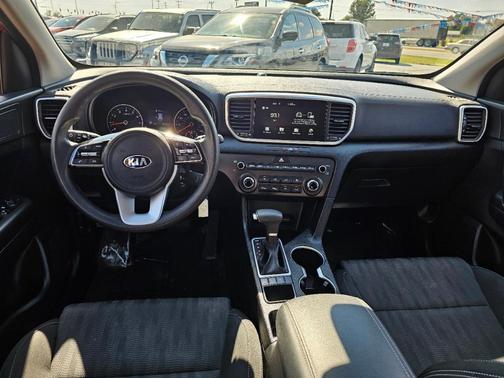 2021 Kia Sportage LX