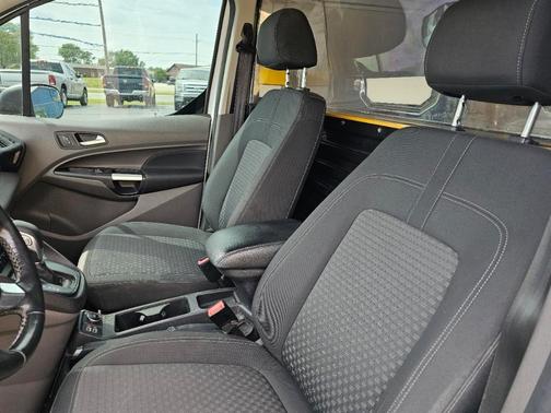 White 2019 Ford Transit Connect XLT