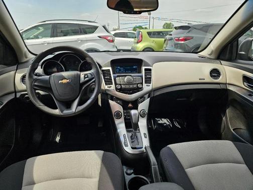 Blue 2015 Chevrolet Cruze LS