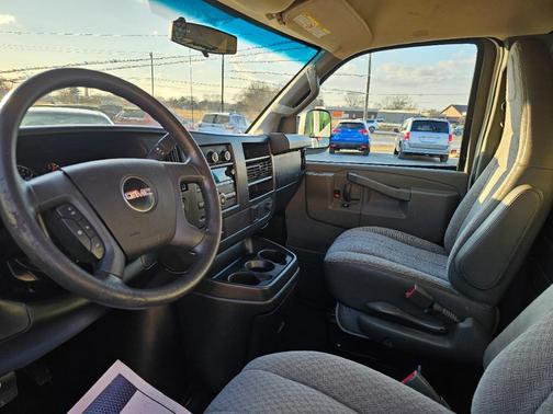 2017 GMC Savana 2500 Work Van