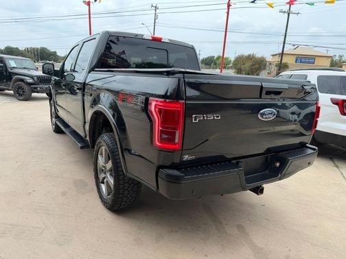Green Gem Metallic 2015 Ford F-150 4WD SuperCrew 145" Lariat