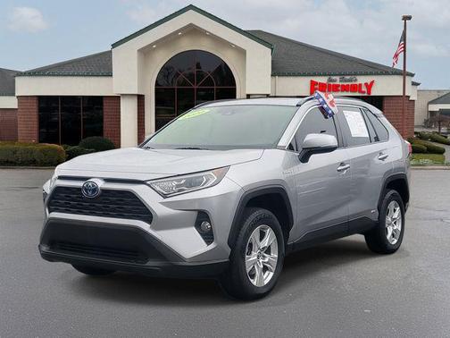2020 Toyota RAV4 Hybrid XLE
