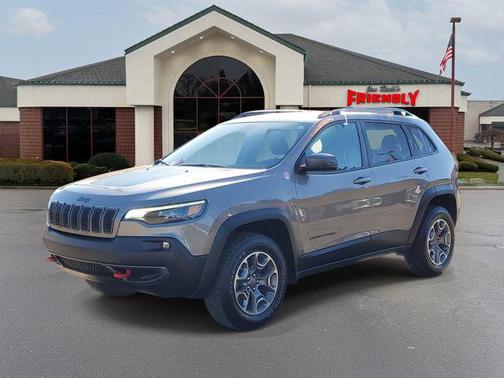 2020 Jeep Cherokee Trailhawk