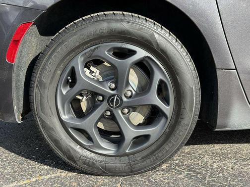 2021 Chrysler Pacifica Hybrid Touring L
