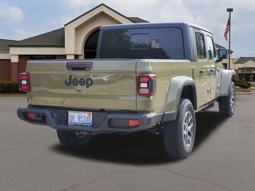 41 2026 Jeep Gladiator Sport S