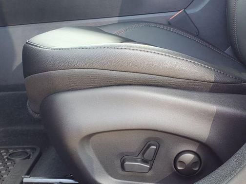 Red Hot Pearlcoat 2026 Jeep Compass Trailhawk