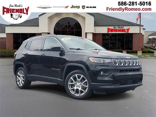 2022 Jeep Compass Latitude Lux